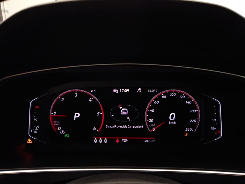 GuidiCar - VOLKSWAGEN Tiguan 2021 Tiguan 2.0 tdi scr R-Line 4motion 150cv dsg Usato