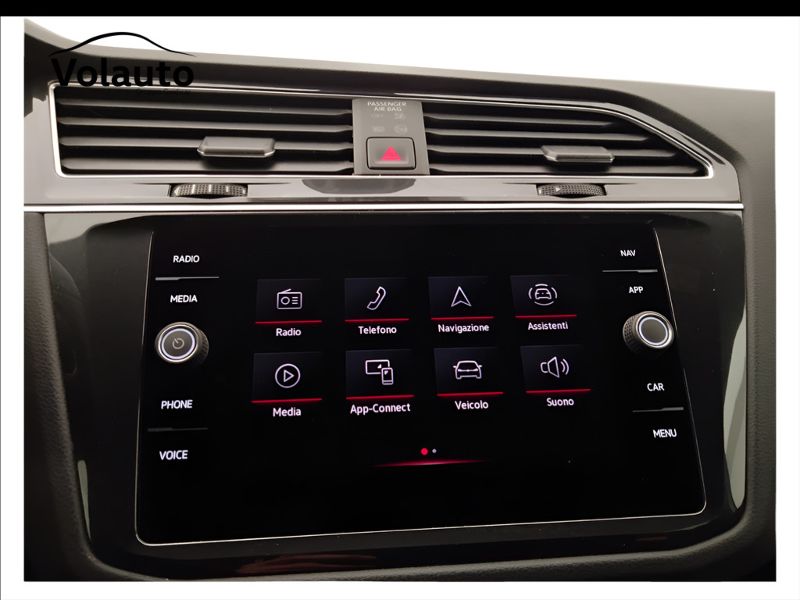 GuidiCar - VOLKSWAGEN Tiguan 2021 Tiguan 2.0 tdi scr R-Line 4motion 150cv dsg Usato