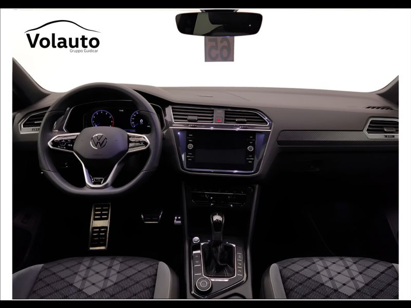GuidiCar - VOLKSWAGEN Tiguan 2023 Tiguan 2.0 tsi R-Line 4motion 190cv dsg Usato