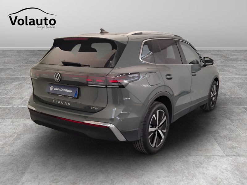 GuidiCar - VOLKSWAGEN Tiguan 2025 Tiguan 1.5 etsi evo Elegance 150cv dsg Km0