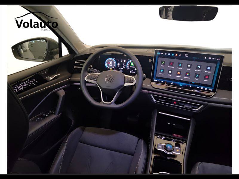 GuidiCar - VOLKSWAGEN Tiguan 2025 Tiguan 1.5 etsi evo Elegance 150cv dsg Km0