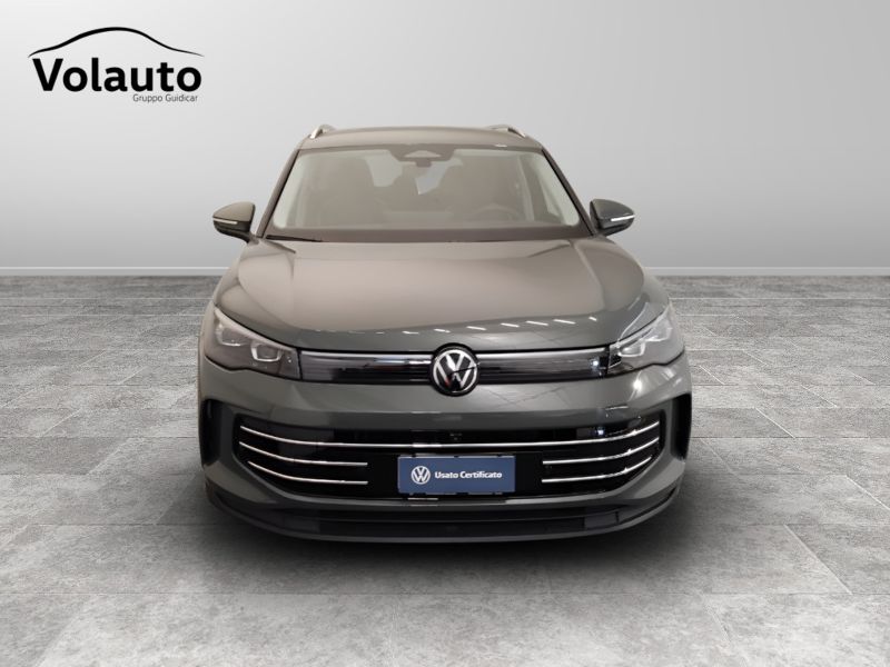 GuidiCar - VOLKSWAGEN Tiguan 2025 Tiguan 1.5 etsi evo Elegance 150cv dsg Km0