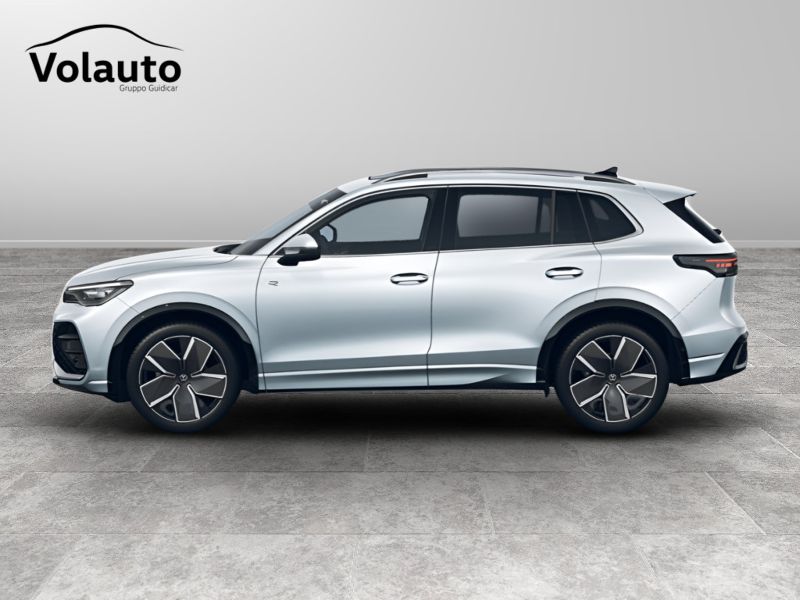 GuidiCar - VOLKSWAGEN Tiguan 1 Tiguan 1.5 tsi ehybrid R-Line 204cv dsg Nuovo