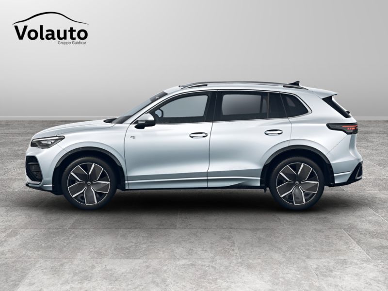 GuidiCar - VOLKSWAGEN Tiguan 1 Tiguan 1.5 tsi ehybrid R-Line 204cv dsg Nuovo