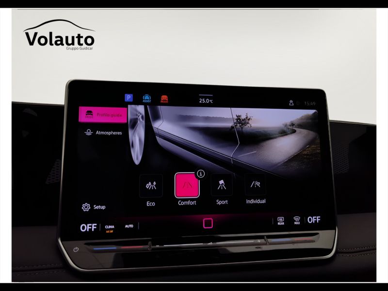 GuidiCar - VOLKSWAGEN Tiguan 2024 Tiguan 2.0 tdi Life dsg Usato