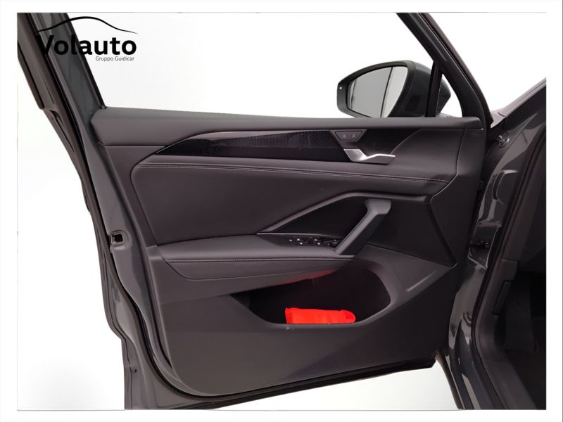 GuidiCar - VOLKSWAGEN Tiguan 2024 Tiguan 2.0 tdi Life dsg Usato