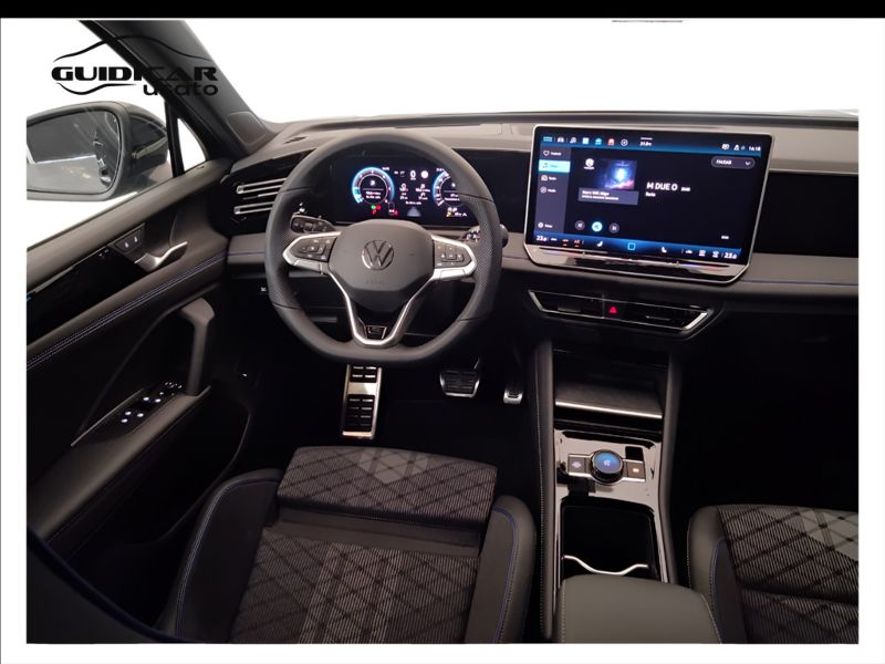 GuidiCar - VOLKSWAGEN Tiguan 2024 Tiguan 2.0 tdi R-Line dsg Km0