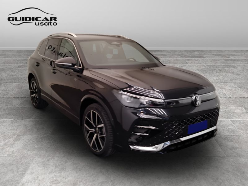 GuidiCar - VOLKSWAGEN Tiguan 2024 Tiguan 2.0 tdi R-Line dsg Km0