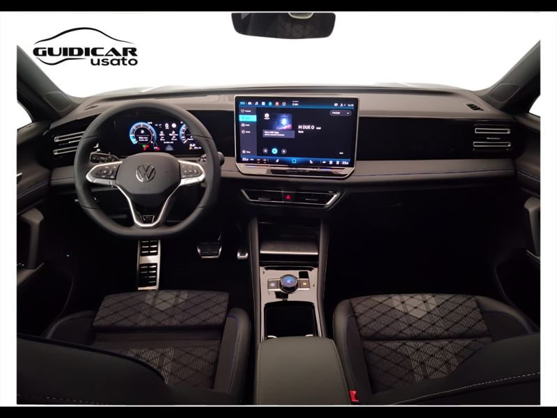 GuidiCar - VOLKSWAGEN Tiguan 2024 Tiguan 2.0 tdi R-Line dsg Km0