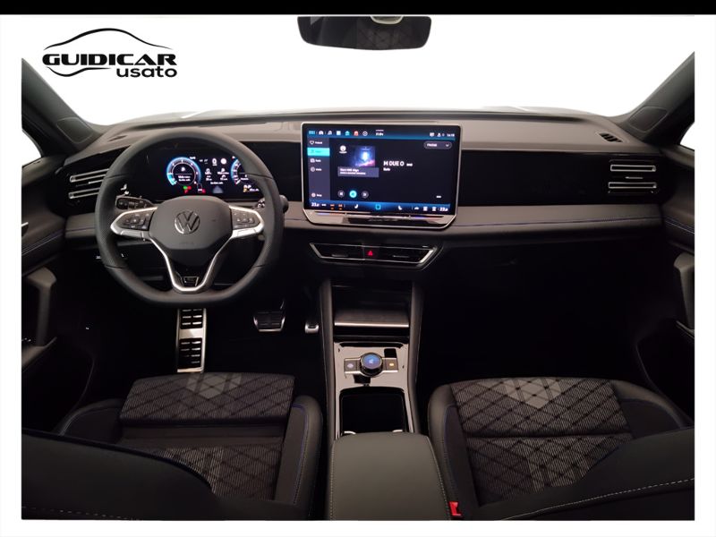 GuidiCar - VOLKSWAGEN Tiguan 2024 Tiguan 2.0 tdi R-Line dsg Km0