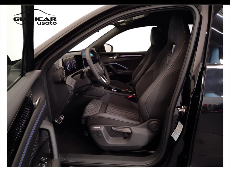 GuidiCar - VOLKSWAGEN Tiguan 2024 Tiguan 2.0 tdi R-Line dsg Km0