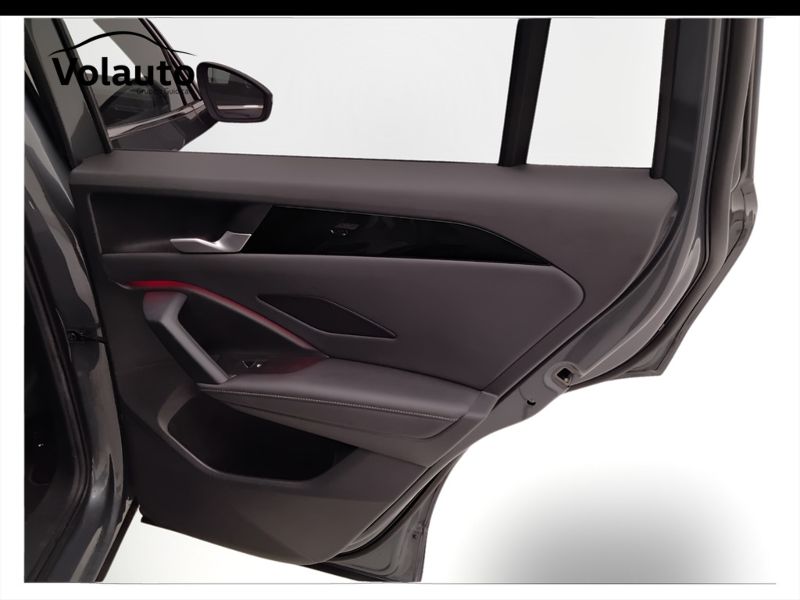 GuidiCar - VOLKSWAGEN Tiguan 2024 Tiguan 2.0 tdi R-Line dsg Usato