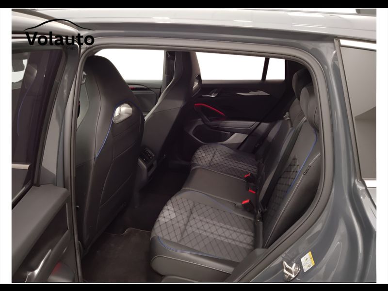 GuidiCar - VOLKSWAGEN Tiguan 2024 Tiguan 2.0 tdi R-Line dsg Usato