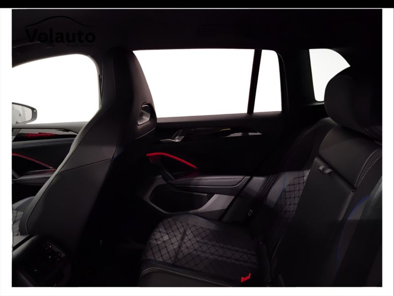 GuidiCar - VOLKSWAGEN Tiguan 2024 Tiguan 2.0 tdi R-Line dsg Usato