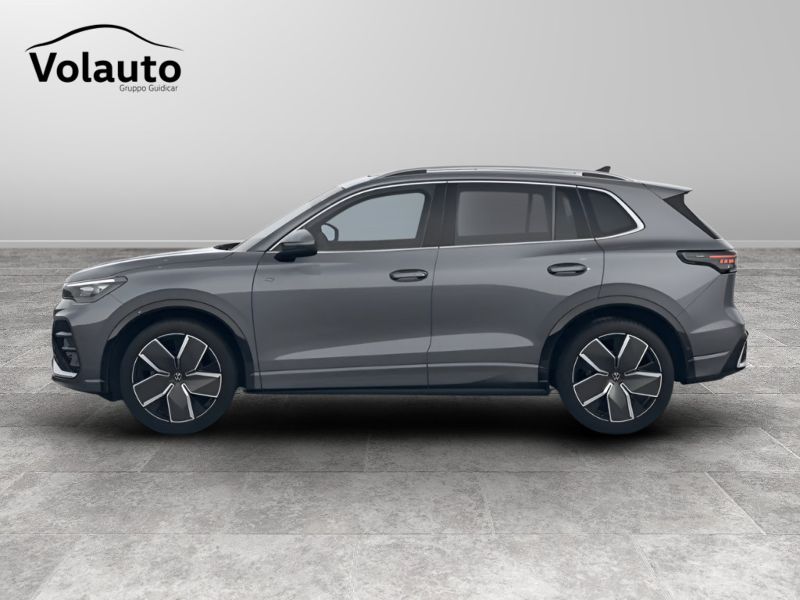 GuidiCar - VOLKSWAGEN Tiguan 1 Tiguan 2.0 tdi R-Line dsg Nuovo