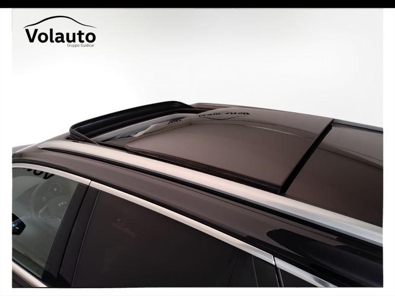 GuidiCar - VOLKSWAGEN Touareg 2021 Touareg 3.0 V6 tdi Elegance R-Line Exterior Pack 231cv tiptronic Usato