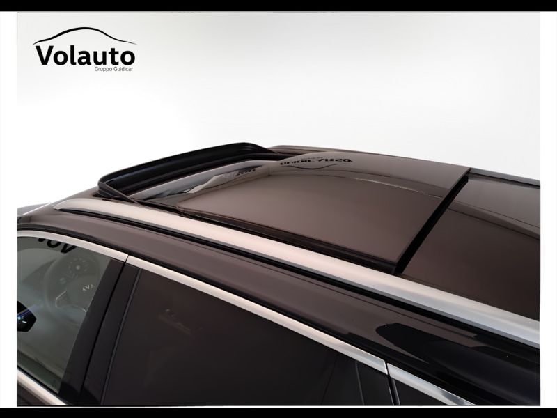 GuidiCar - VOLKSWAGEN Touareg 2021 Touareg 3.0 V6 tdi Elegance R-Line Exterior Pack 231cv tiptronic Usato