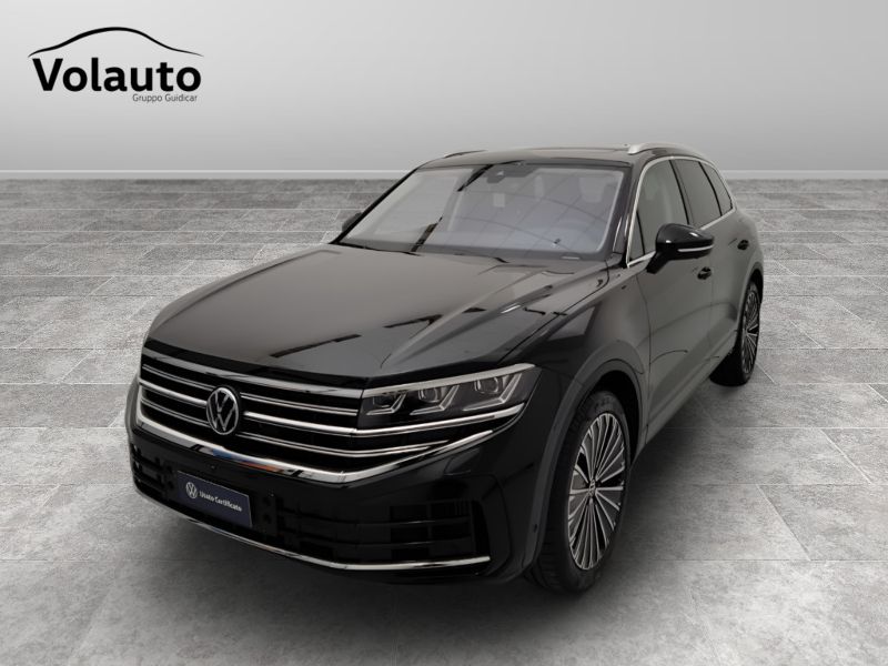 GuidiCar - VOLKSWAGEN Touareg 2024 Touareg 3.0 V6 tsi ehybrid Elegance 381cv auto Km0