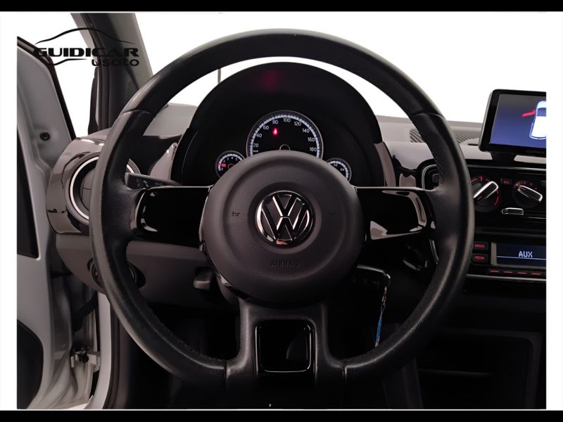GuidiCar - VOLKSWAGEN up! 2014 up! 1.0 High up! 75cv 5p Usato
