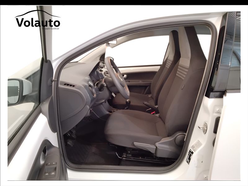 GuidiCar - VOLKSWAGEN up! 2022 up! 5p 1.0 eco up! Move up! 68cv my20 Usato