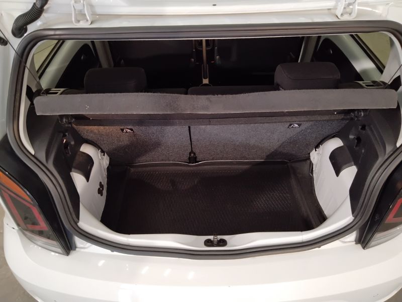 GuidiCar - VOLKSWAGEN up! 2022 up! 5p 1.0 eco up! Move up! 68cv my20 Usato