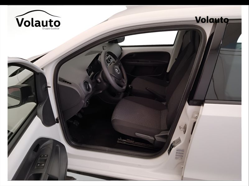 GuidiCar - VOLKSWAGEN up! 2019 up! 5p 1.0 eco up! Take up! 68cv Usato