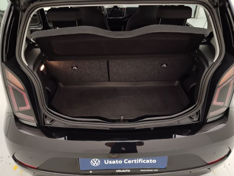 GuidiCar - VOLKSWAGEN up! 2022 up! 5p 1.0 evo Move up! 65cv Usato