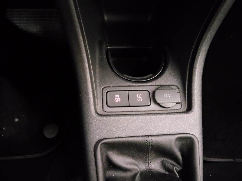 GuidiCar - VOLKSWAGEN up! 2018 up! 5p 1.0 Move up! 60cv Usato