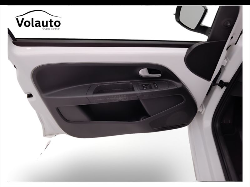GuidiCar - VOLKSWAGEN up! 2018 up! 5p 1.0 Move up! 60cv Usato