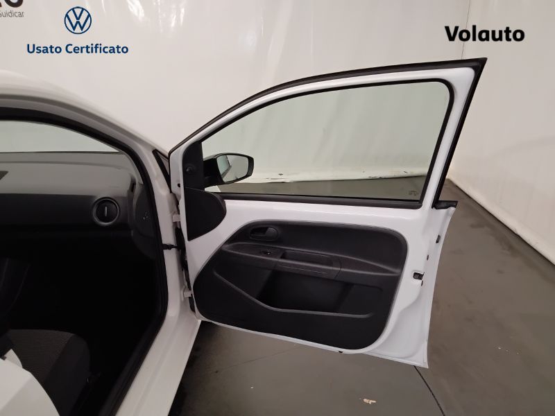 GuidiCar - VOLKSWAGEN up! 2019 up! 5p 1.0 eco up! Take up! 68cv Usato