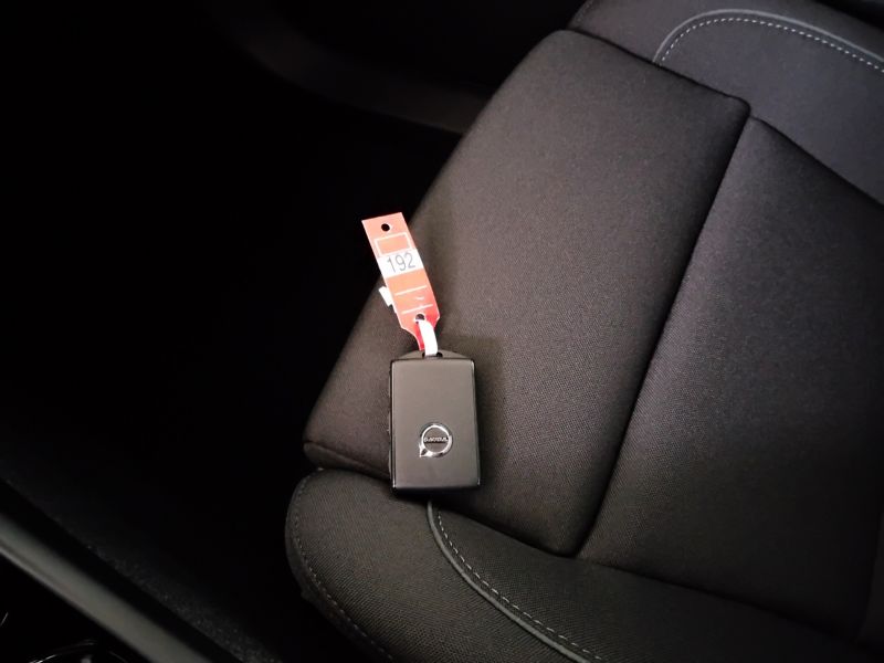 GuidiCar - VOLVO C40 1 C40 single motor extend.range Core rwd Nuovo
