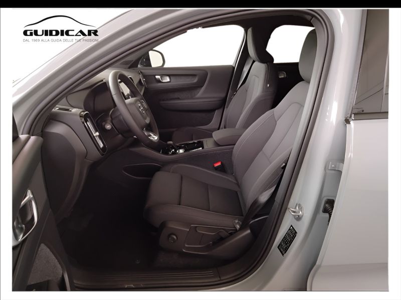 GuidiCar - VOLVO C40 1 C40 single motor extend.range Core rwd Nuovo