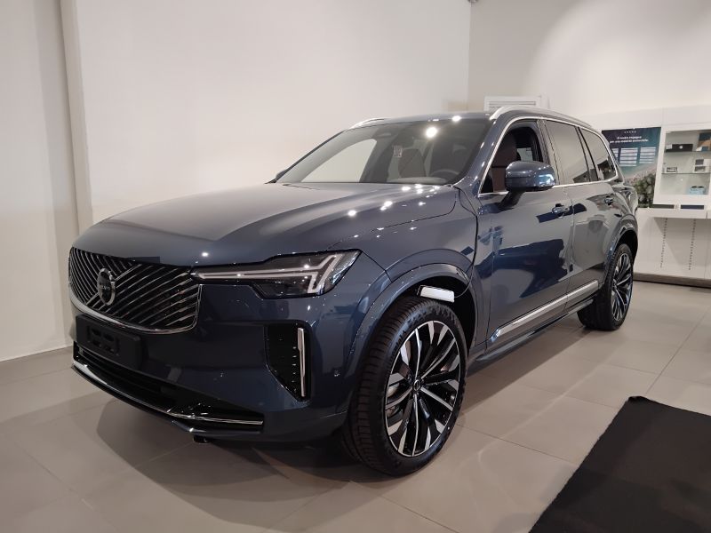 GuidiCar - VOLVO Nuova XC90 1 Nuova XC90 Plus Bright B5 AWD AUT Nuovo