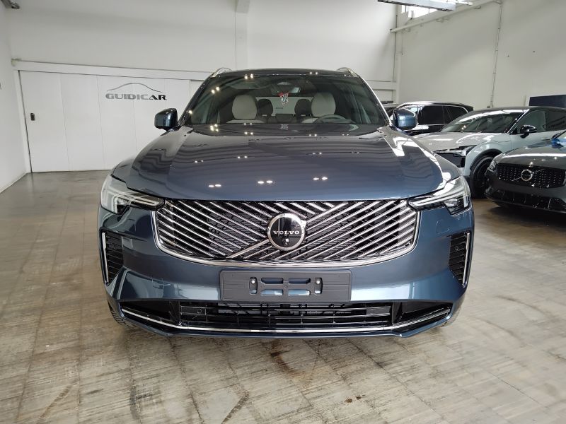 GuidiCar - VOLVO Nuova XC90 1 Nuova XC90 Ultra Bright B5 AWD AUT Nuovo