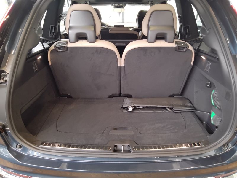 GuidiCar - VOLVO XC90 1 XC90 2.0 b5 Ultra Bright awd 7p.ti auto Nuovo