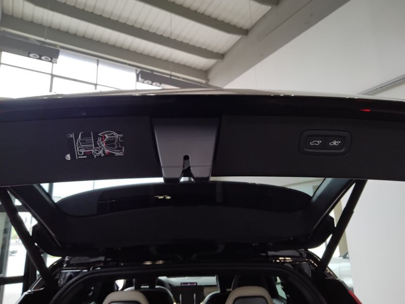 GuidiCar - VOLVO XC90 1 XC90 2.0 t8 phev Ultra Bright awd 7p.ti auto Nuovo