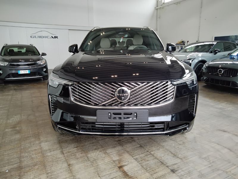 GuidiCar - VOLVO Nuova XC90 1 Nuova XC90 Ultra Bright T8 AWD AUT Nuovo