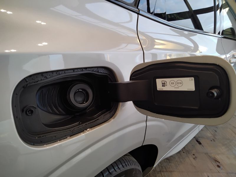 GuidiCar - VOLVO N.XC60 1 N.XC60 Recharge Plus Dark T6 AWD AUT Nuovo
