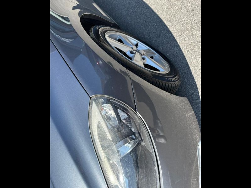 GuidiCar - VOLVO V40 2015 V40 1.6 d2 Business Edition Usato