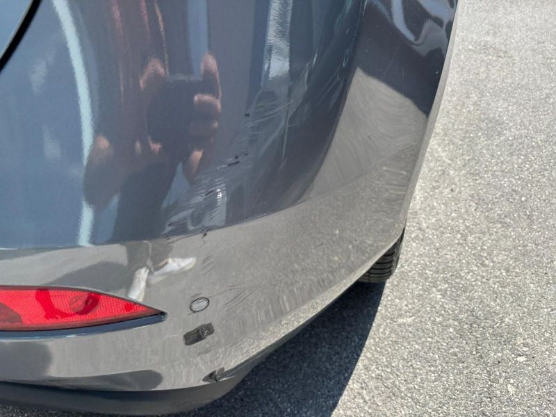 GuidiCar - VOLVO V40 2015 V40 1.6 d2 Business Edition Usato