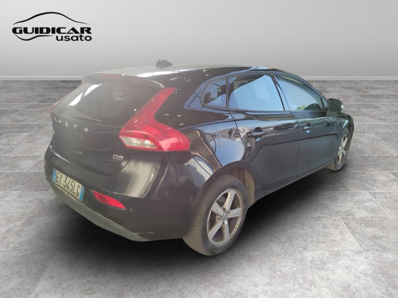 GuidiCar - VOLVO V40 2015 V40 1.6 d2 Business Edition Usato