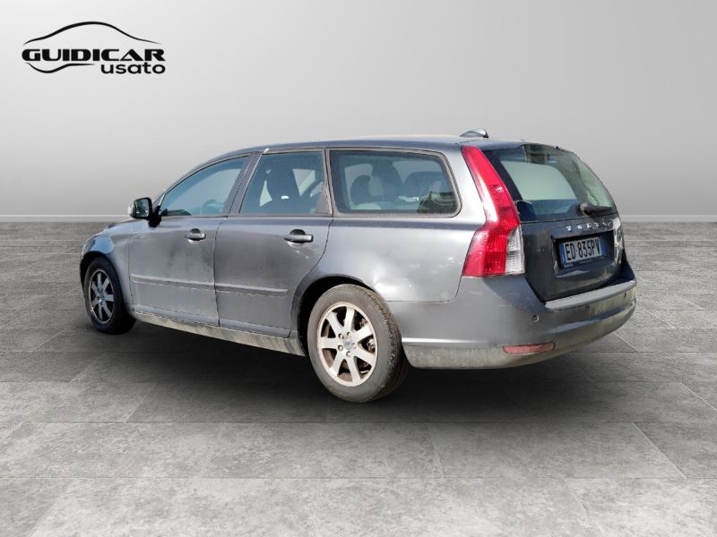GuidiCar - VOLVO V50 2010 V50 1.6d drive Polar Usato