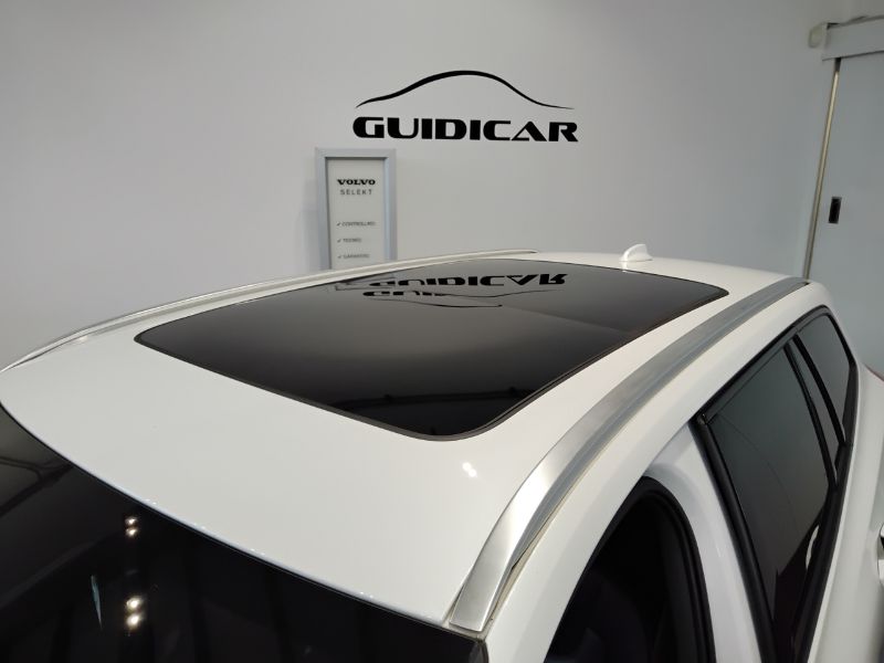 GuidiCar - VOLVO V60 CC (2018--->) V60 CC (2018-->) - V60 Cross Country B4 (d) AWD Geartronic Business Pro