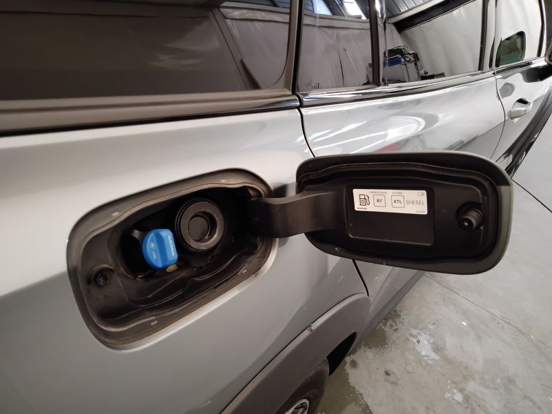 GuidiCar - VOLVO V60 2020 V60 Cross Country 2.0 B4 Business Pro awd auto Usato