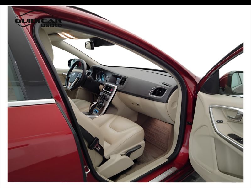GuidiCar - VOLVO V60 2014 V60 2.4 d6 phev awd geatronic Usato