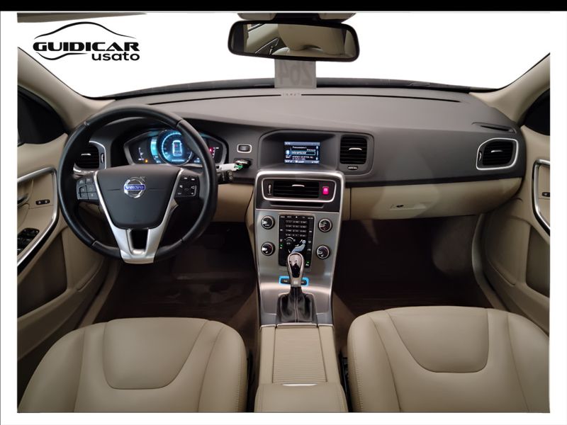 GuidiCar - VOLVO V60 2014 V60 2.4 d6 phev awd geatronic Usato