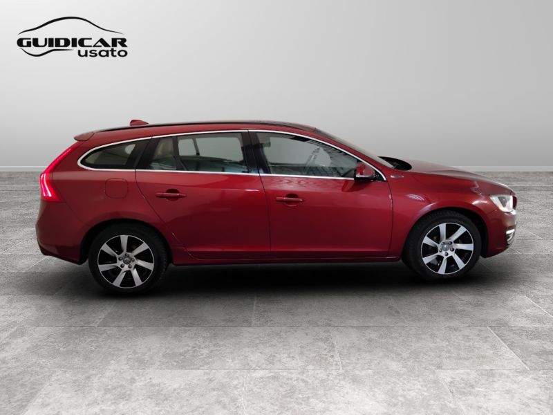 GuidiCar - VOLVO V60 2014 V60 2.4 d6 phev awd geatronic Usato