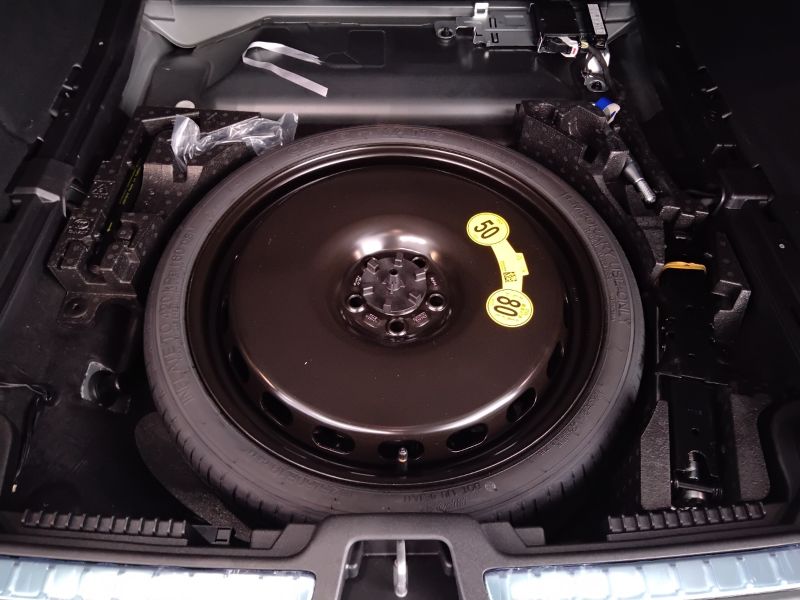 GuidiCar - VOLVO V60 1 V60 PLUS DARK B4 AUT Nuovo