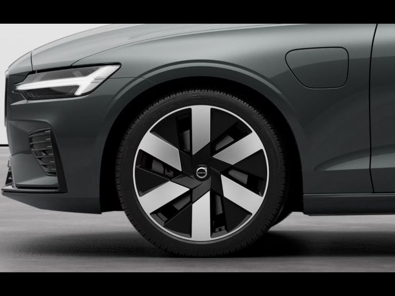 GuidiCar - VOLVO V60 1 V60 PLUS DARK B4 AUT Nuovo