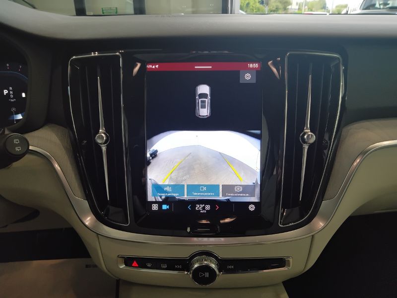 GuidiCar - VOLVO V60 1 V60 PLUS DARK B4 AUT Nuovo